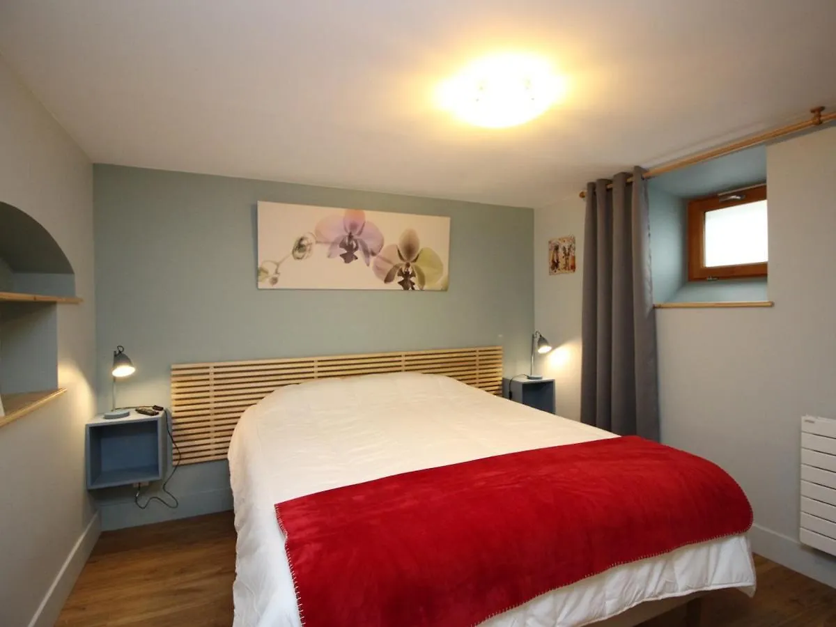 Apartment Le Mont-Dore : Appartement 3 Pieces Avec Terrasse Et Wifi A 300M Des Thermes - Fr-1-608-204 France